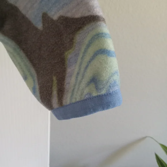 ASOS Design Oversized Zip-up Fleece Jacket with Marble Print Unisex - Picture 7 of 8